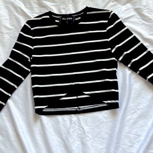 Black and white stripped crop top sweater
